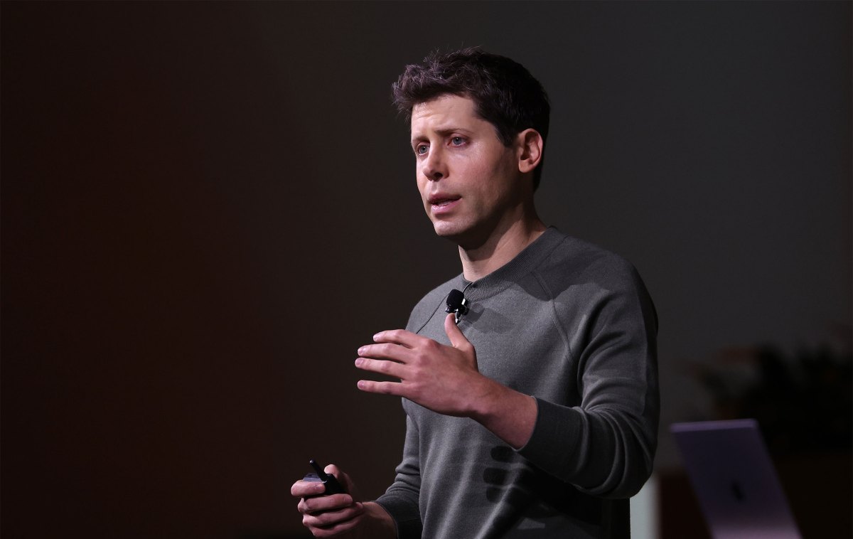 Sam Altman Addresses ‘Bumpy’ GPT-5 Rollout, Bringing 4o Back, and the ‘Chart Crime’