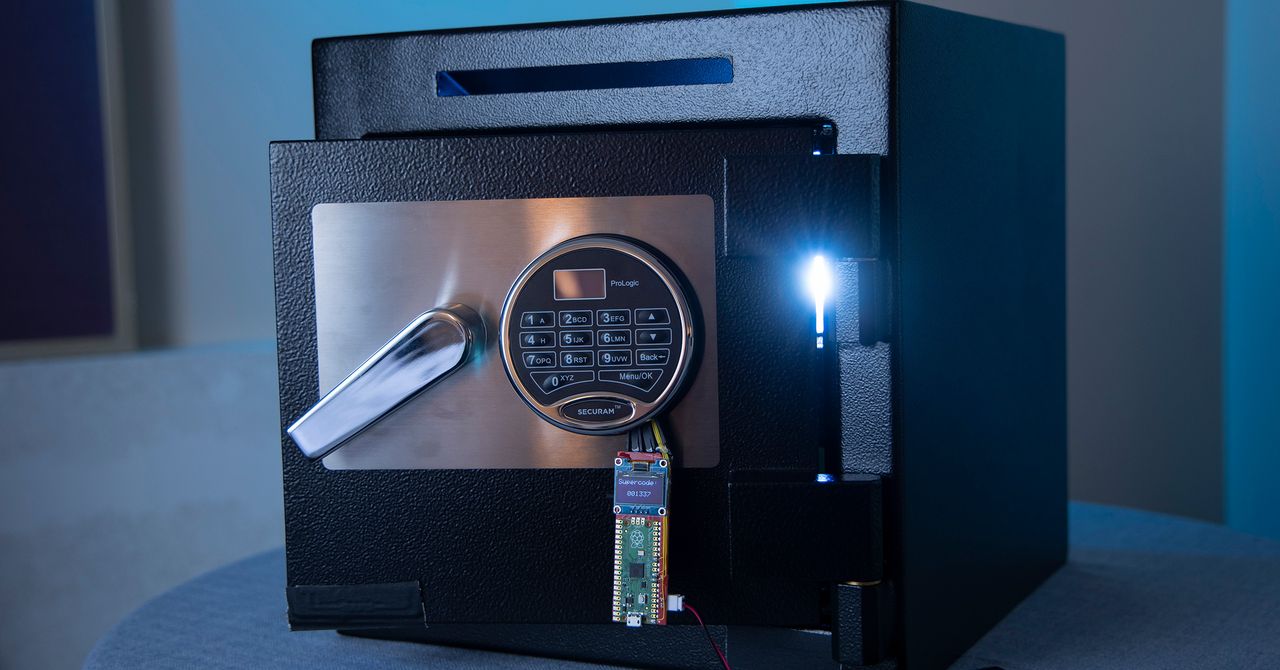 Hackers Discover Seconds-Long Backdoor in High-Security Safes