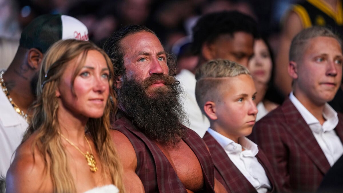 Fitness Influencer Accused of Breaking ‘Blood-Signed’ Deal Over MOFO Supplement